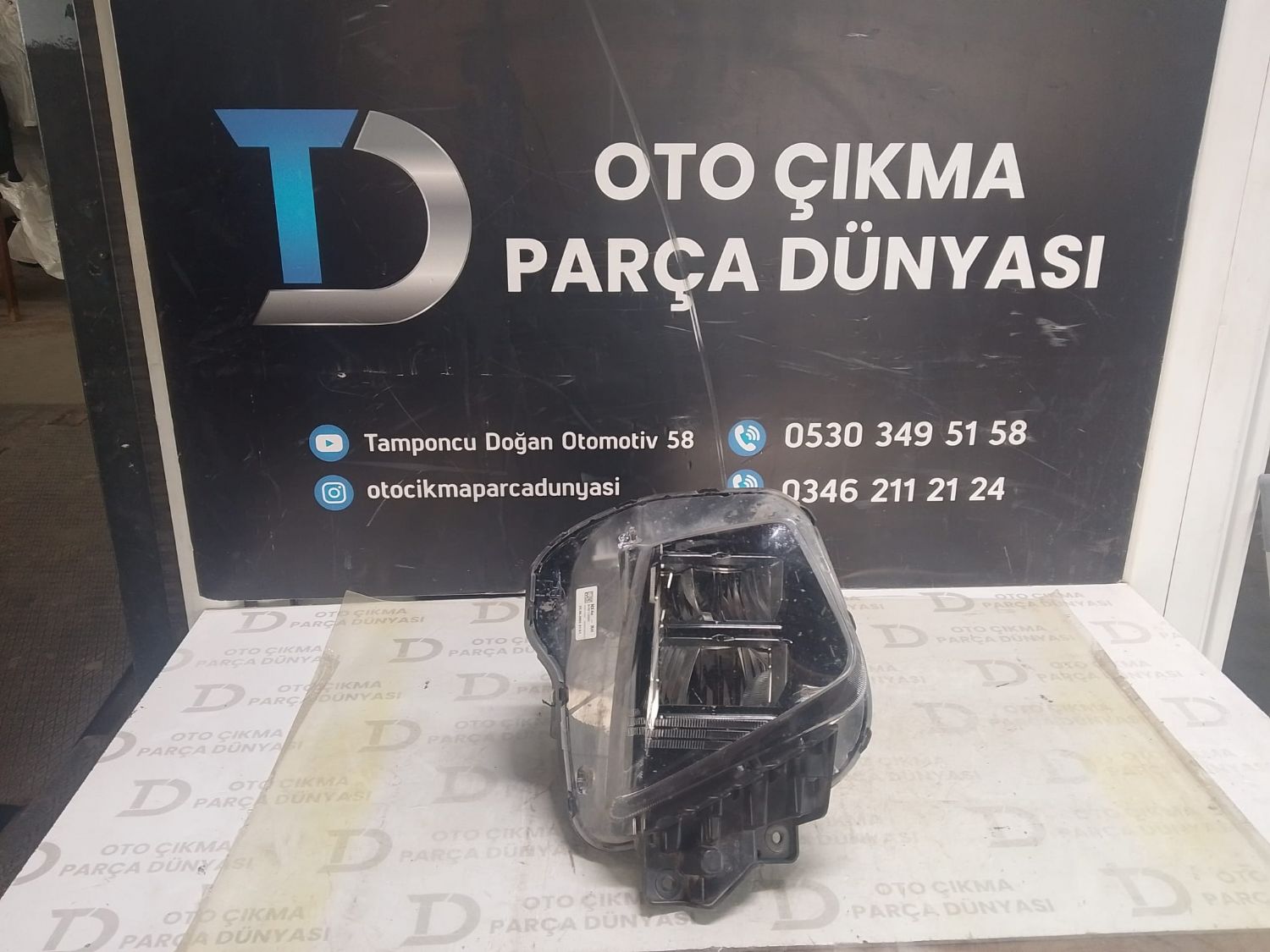 HYUNDA� TUCSON SA� �N FAR 21-25